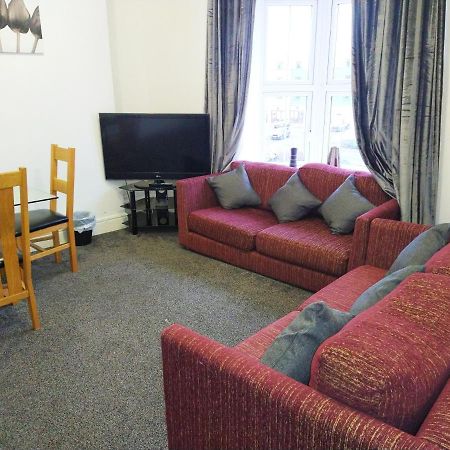 Derwent Street Apartment 2 - Self Contained - 2 Bed Self Catering Apartment Уоркингтън Екстериор снимка