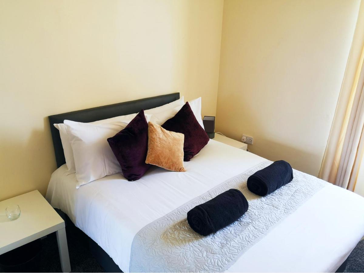 Derwent Street Apartment 2 - Self Contained - 2 Bed Self Catering Apartment Уоркингтън Екстериор снимка
